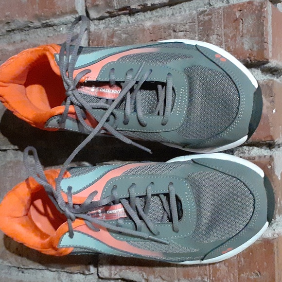 Ryka Men's Gray and Orange Athletic Shoes - Picture 2 of 4